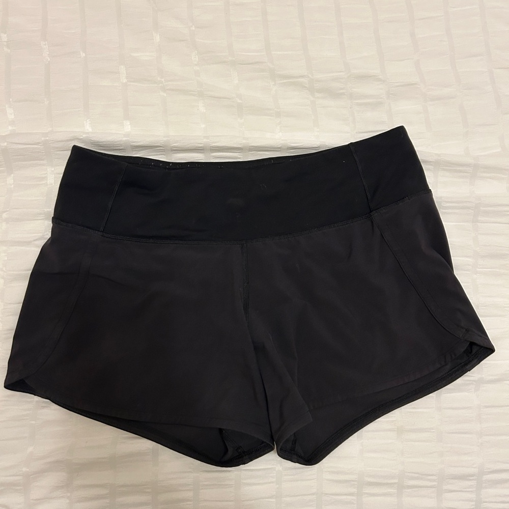 Black Lululemon Speed Up Shorts 4” size 4